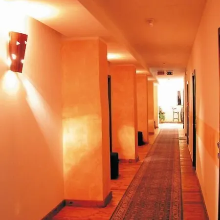 Отель Al Barco 3*